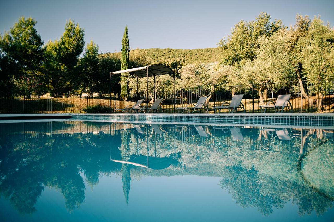 Clos Saint-Michel Resort & Spa Malaucène Екстериор снимка