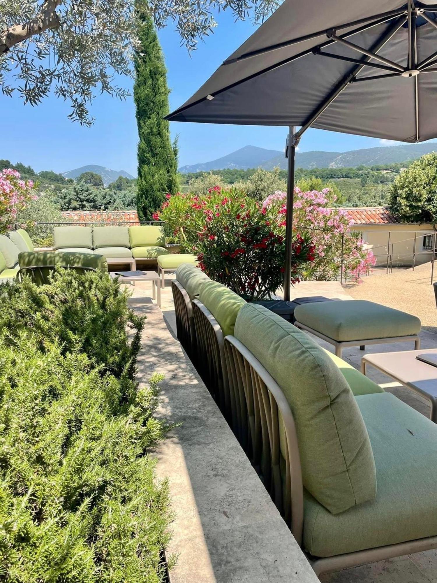 Clos Saint-Michel Resort & Spa Malaucène Екстериор снимка