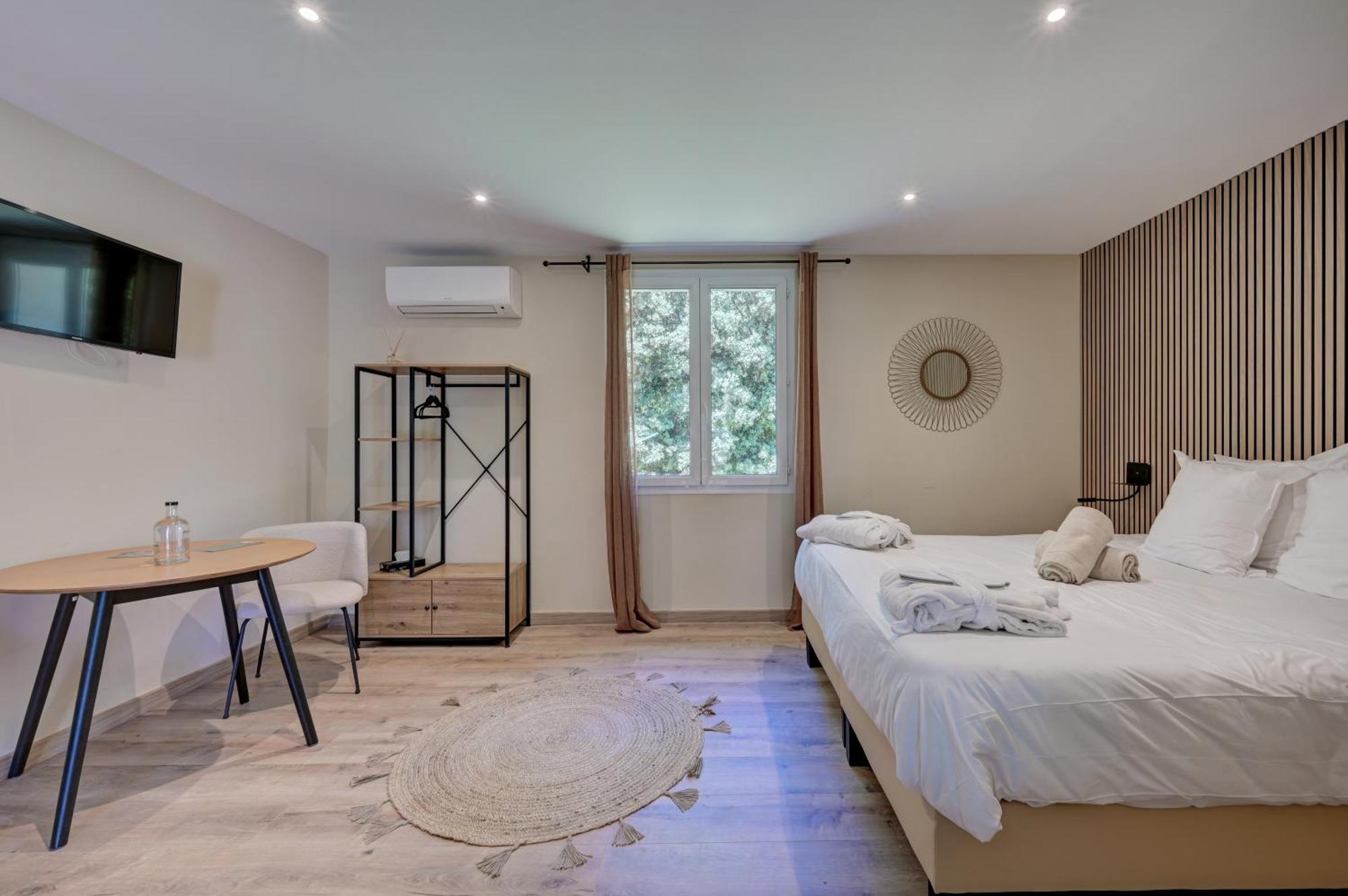 Clos Saint-Michel Resort & Spa Malaucène Екстериор снимка