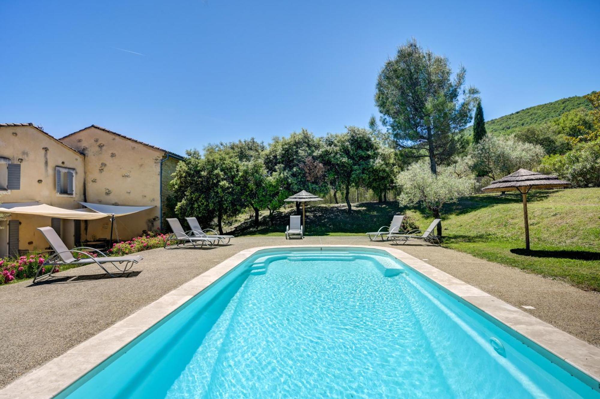 Clos Saint-Michel Resort & Spa Malaucène Екстериор снимка